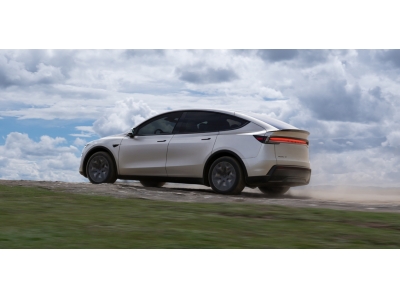 特斯拉Model Y L 33.9万元起